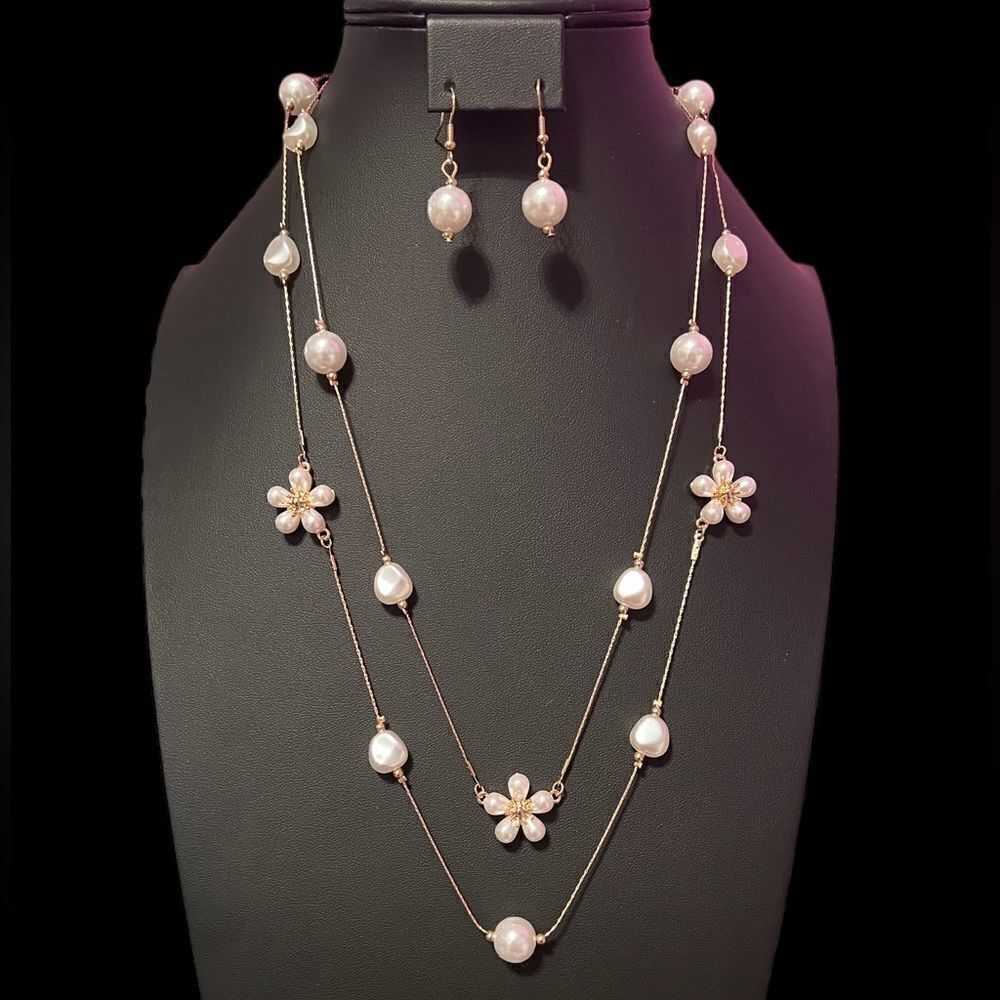 Noir Pearl Flower Gold Tone Double Strand Necklace And Earrings Set NWT